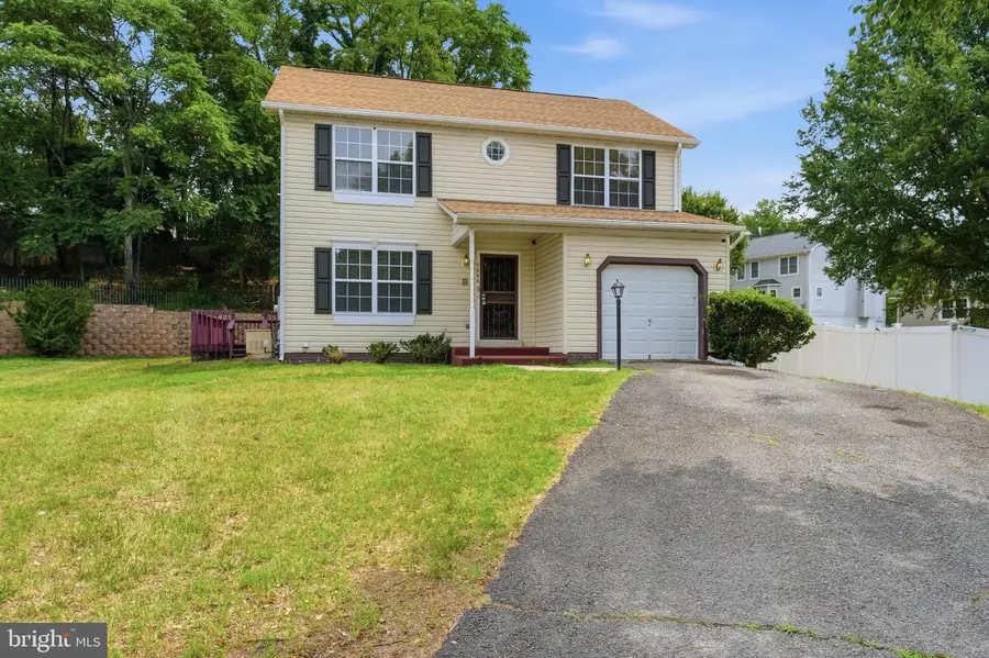 2004 Chita Ct, Temple Hills, MD 20748 - #2