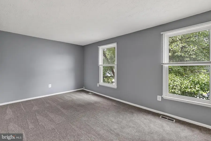 11223 Westport Dr, Bowie, MD 20720 - #2