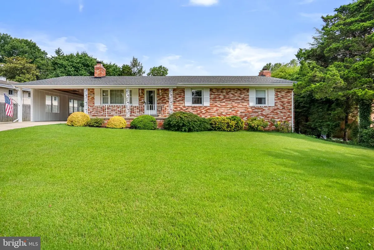 4208 Howard Rd, Beltsville, MD 20705 - #1