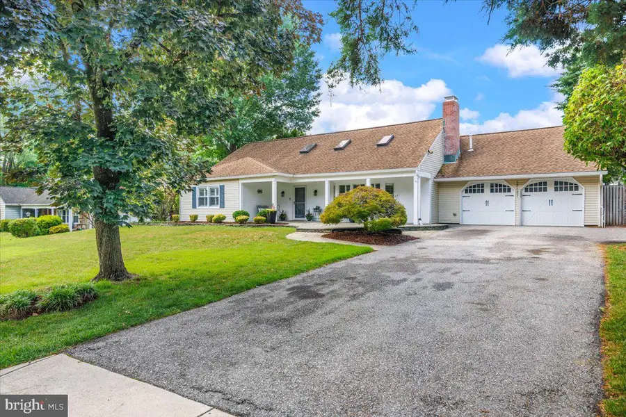 12127 Long Ridge Ln, Bowie, MD 20715 - #3