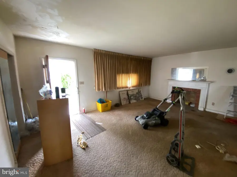 3909 24th Ave, Temple Hills, MD 20748 - #3