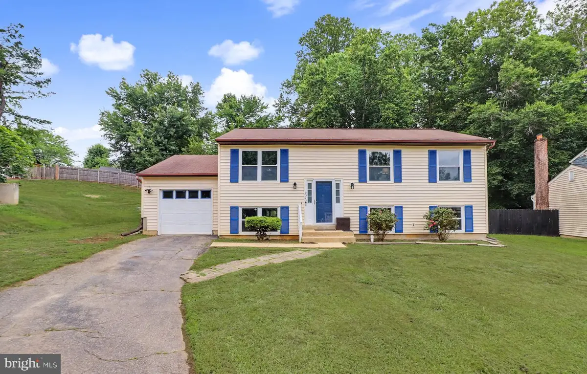 9012 Cameron Ct, Clinton, MD 20735 - #1