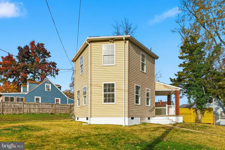 4414 71st Ave, Hyattsville, MD 20784 - #3