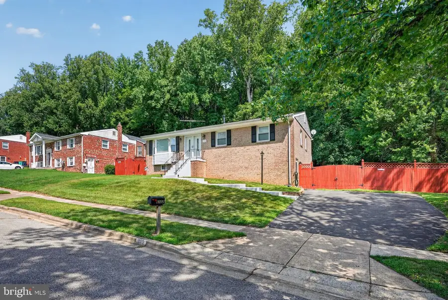 6102 Brooke Jane Dr, Clinton, MD 20735 - #2