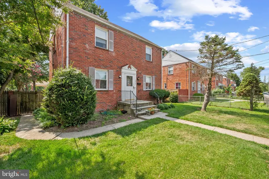 2025 Powhatan Rd, Hyattsville, MD 20782 - #2
