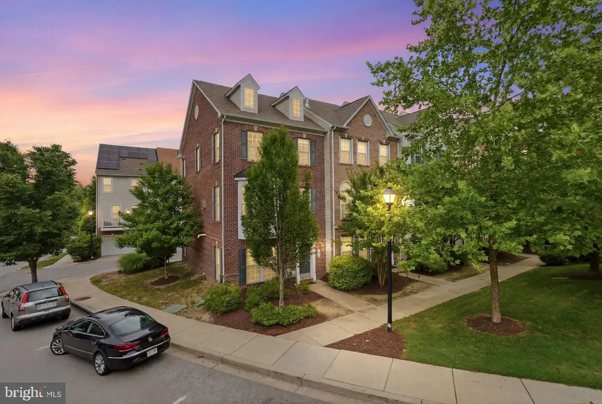 9500 Westerdale Dr, Upper Marlboro, MD 20774 - #1
