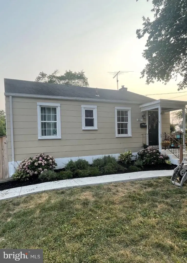 5211 Edgewood Rd, College Park, MD 20740 - #1
