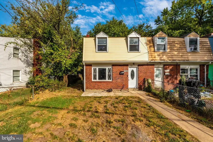 7702 Burnside Rd, Landover, MD 20785 - #2