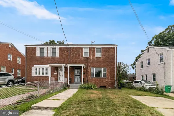 2351 Iverson St, TEMPLE HILLS, MD 20748