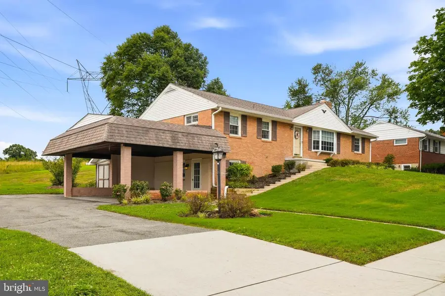 15605 Bond Mill Rd, Laurel, MD 20707 - #2