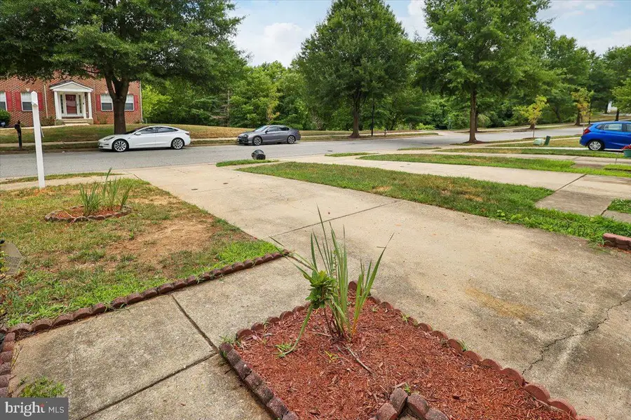 10833 Vista Gardens Dr, Bowie, MD 20720 - #3