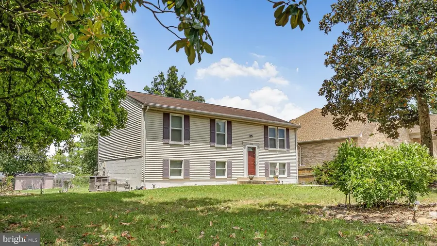 4632 Howe Ave, Suitland, MD 20746 - #2