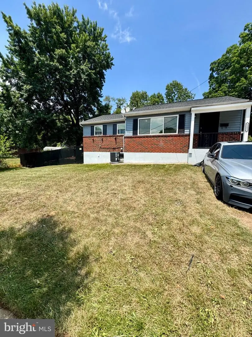 6902 Vallery St, Riverdale, MD 20737 - #1