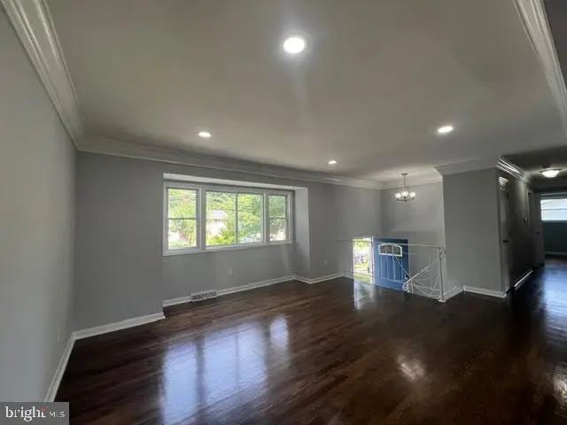 5620 Galloway Dr, Oxon Hill, MD 20745 - #3