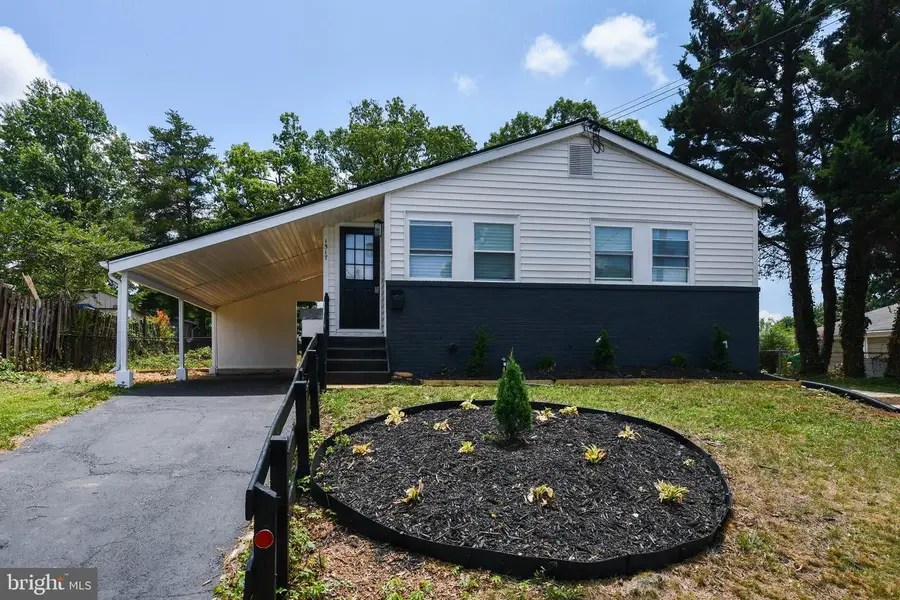 1517 Colony Rd, Oxon Hill, MD 20745 - #2