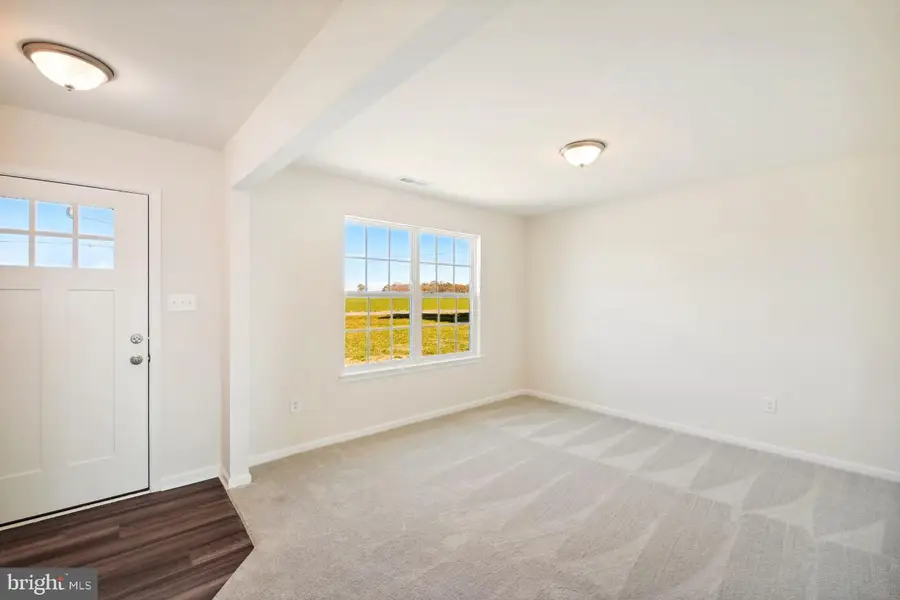 600 Kings Ln, Fort Washington, MD 20744 - #2