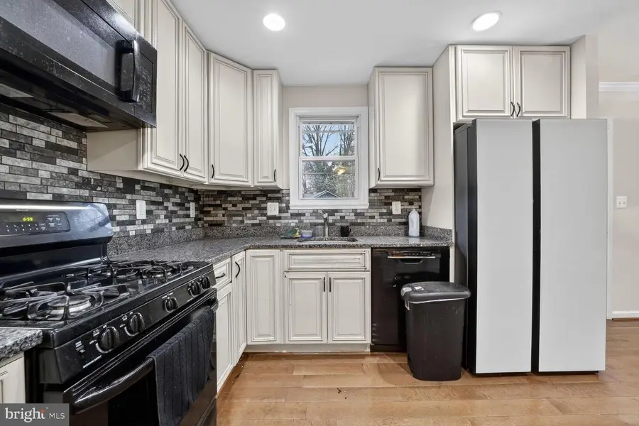 3809 Walnut Ln, Suitland, MD 20746 - #2