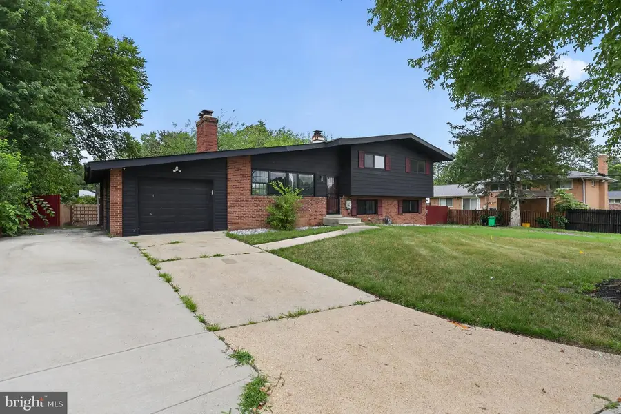 5504 Westminster Ct, Temple Hills, MD 20748 - #3