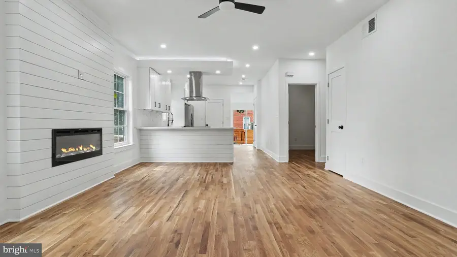 4719 Rittenhouse St, Riverdale, MD 20737 - #3