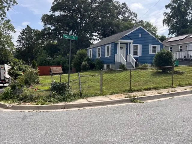 15 Vale Pl, Capitol Heights, MD 20743 - #3