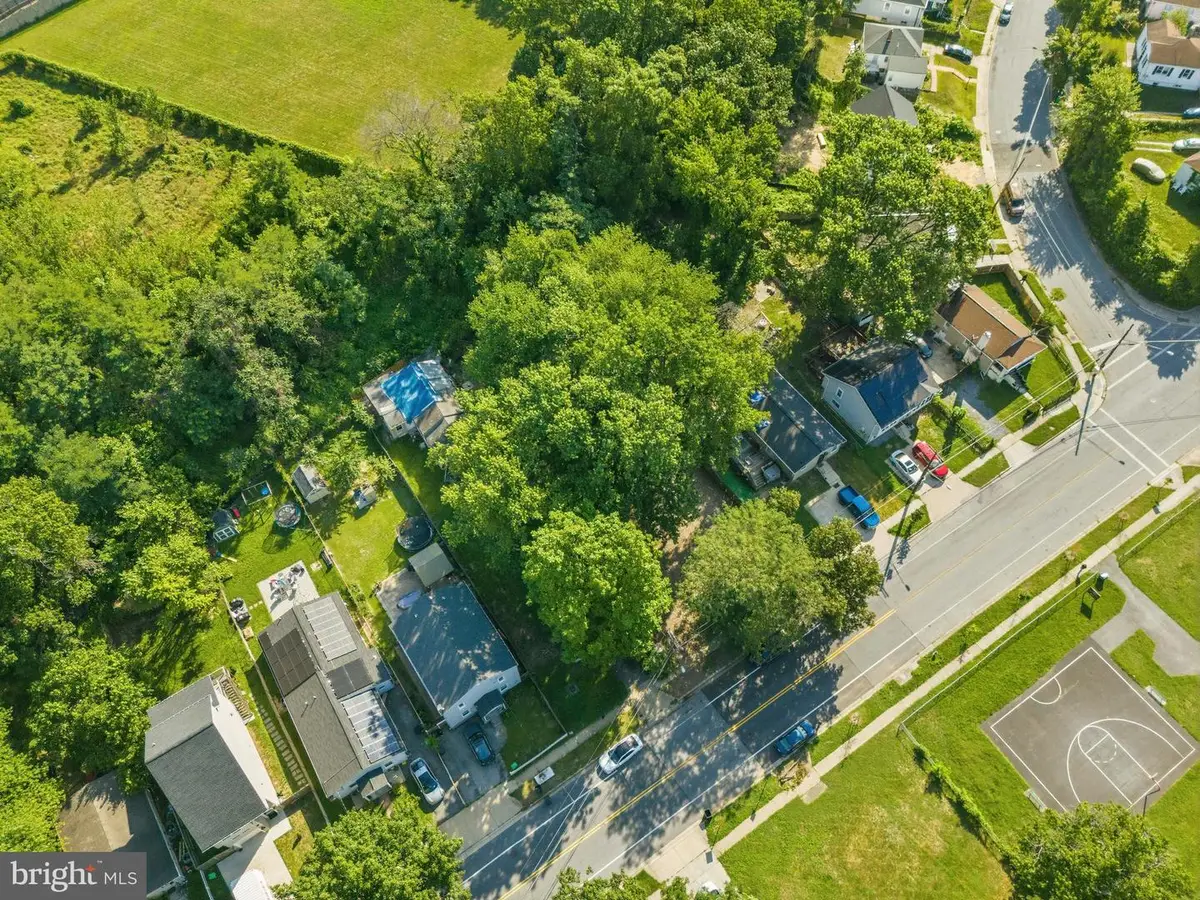 4810 Leroy Gorham Dr, Capitol Heights, MD 20743 - #1