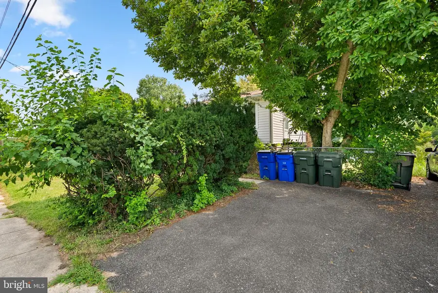 8813 Patricia Ct, College Park, MD 20740 - #3