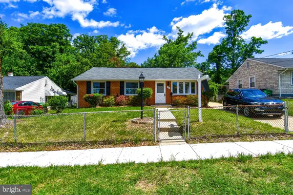 1210 Lindsay Rd, OXON HILL, MD 20745
