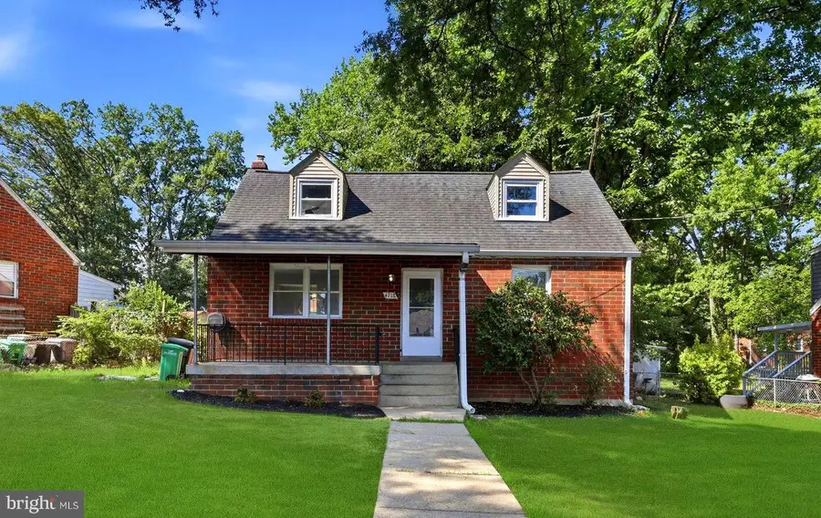 4718 68th Ave, Hyattsville, MD 20784 - #2