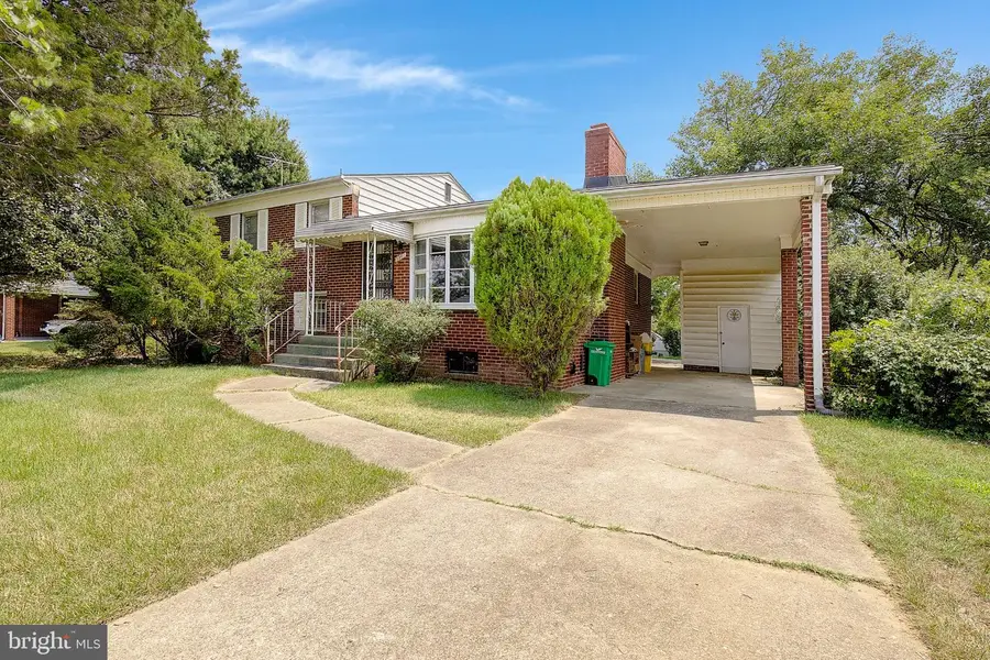 5907 Bedford Ln, Clinton, MD 20735 - #2