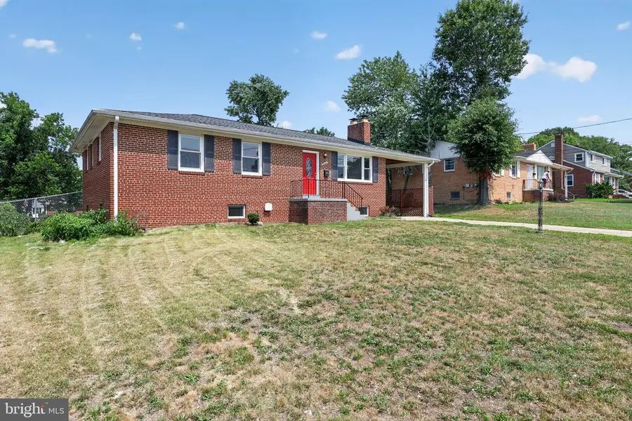 4402 Ridgecrest Dr, Suitland, MD 20746 - #2