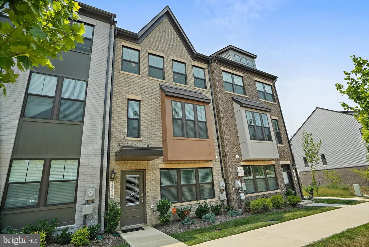 3443 Carnaby St, Hyattsville, MD 20782 - #1