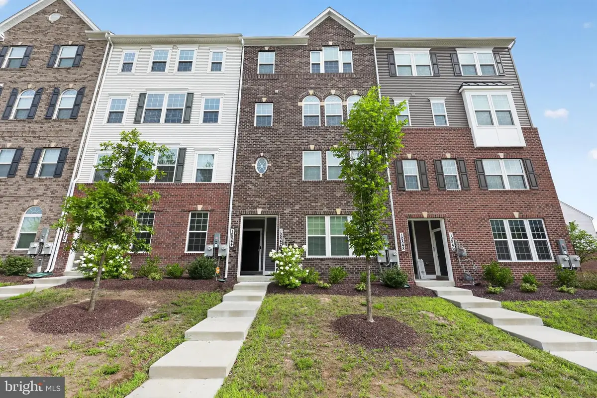 10844 Presidential Pkwy, Upper Marlboro, MD 20772 - #1
