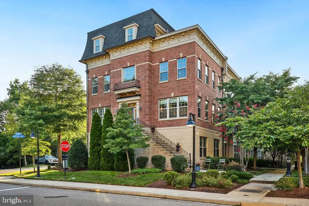 622 Overlook Park Dr #87, Oxon Hill, MD 20745 - #1