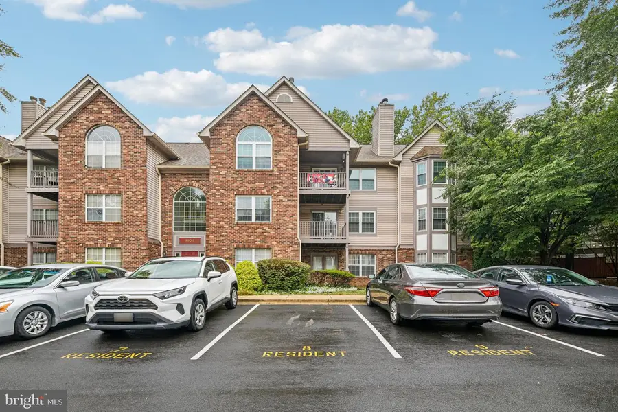 9805 Lake Pointe Ct #304, Upper Marlboro, MD 20774 - #3