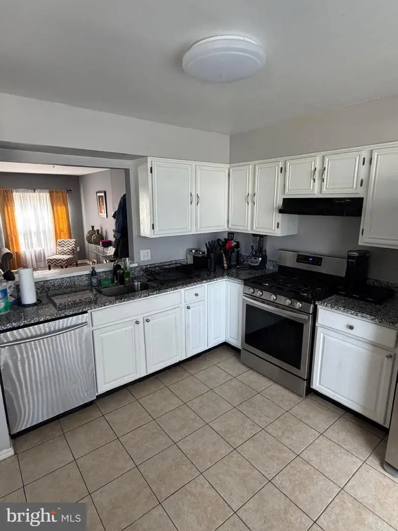 3530 Wood Creek Dr, Suitland, MD 20746 - #2