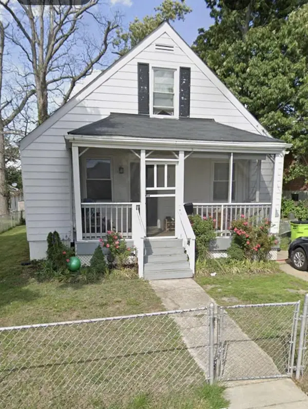 33 Sultan Ave, CAPITOL HEIGHTS, MD 20743