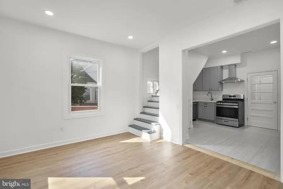 138 Maryland Park Dr, Capitol Heights, MD 20743 - #3