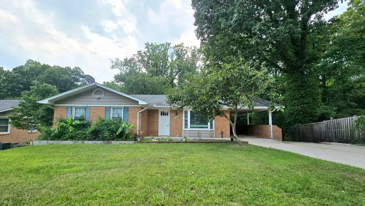 10928 Pleasant Acres Dr, Hyattsville, MD 20783 - #1
