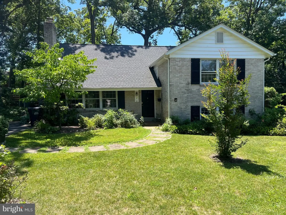 7 Olivewood Ct, Greenbelt, MD 20770 - #1