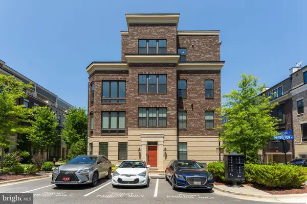 515 Riversail #430, NATIONAL HARBOR, MD 20745