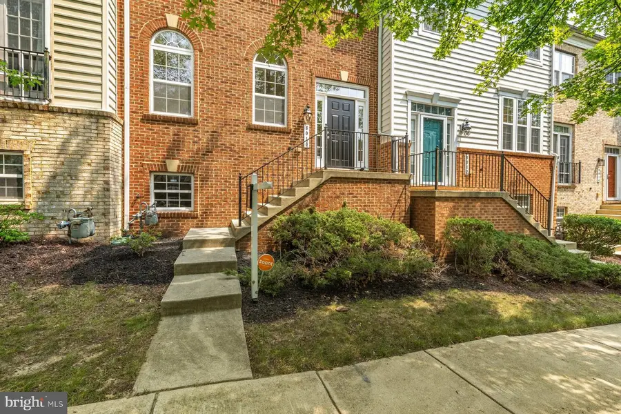 8010 Homefield Dr, Landover, MD 20785 - #2