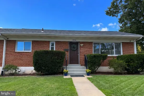 7914 W W Park Dr, HYATTSVILLE, MD 20783