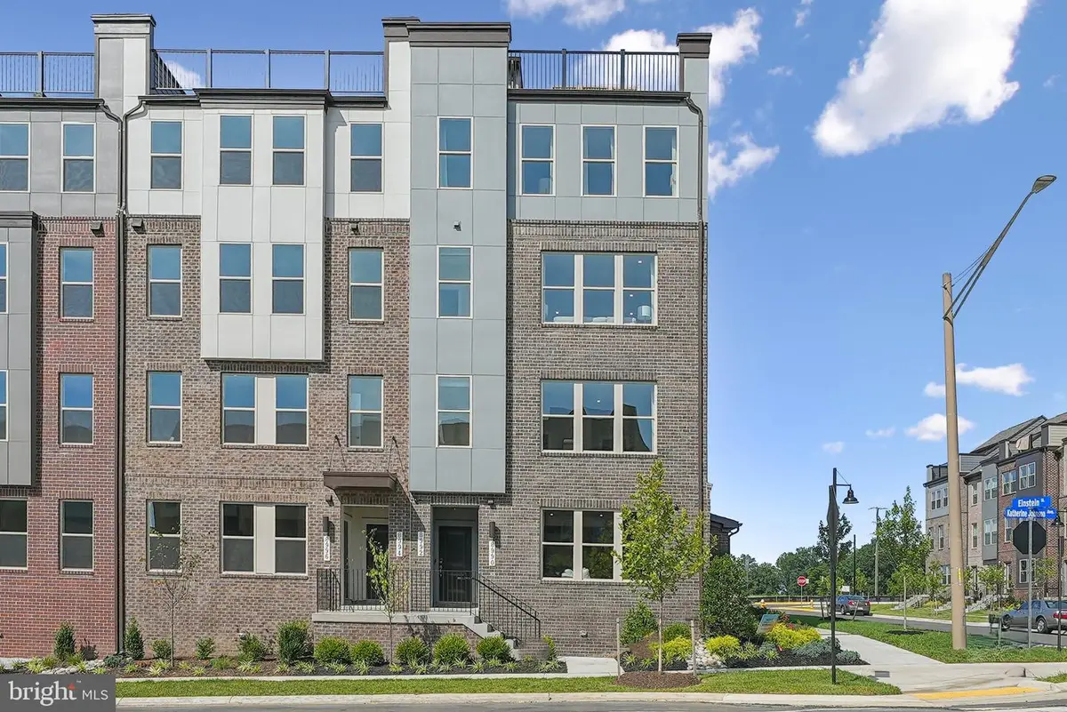 6706 Penrose Ln, Hyattsville, MD 20782 - #1