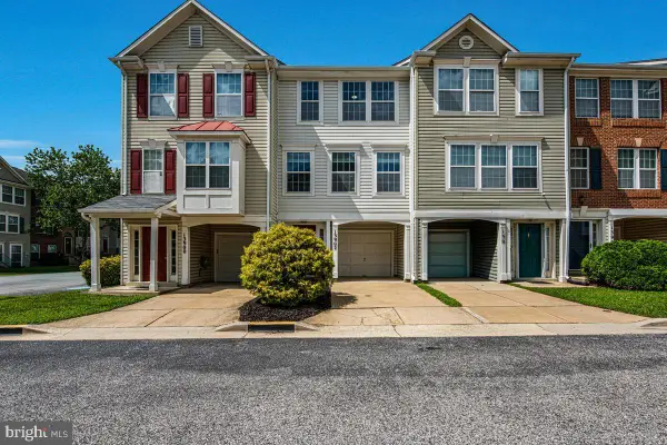 13902 Bentwaters Dr, UPPER MARLBORO, MD 20772