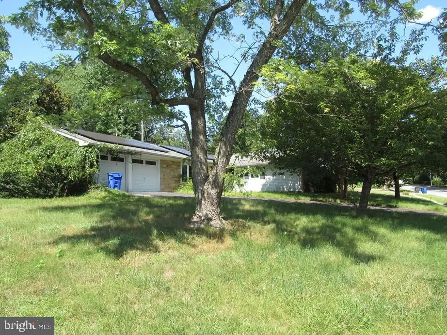 12116 Tanglewood Ln, Bowie, MD 20715 - #1