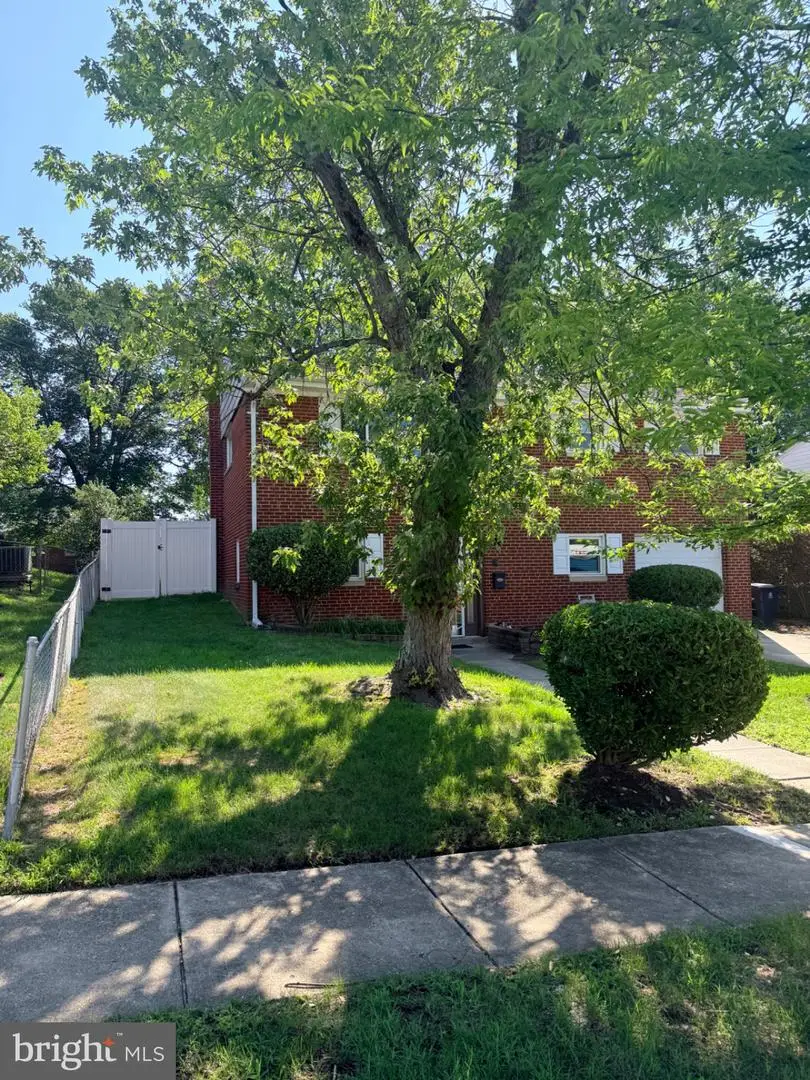4104 St Clair Pl, Temple Hills, MD 20748 - #3