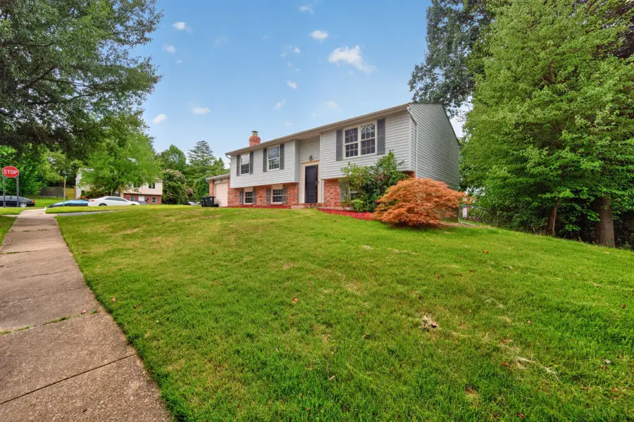 6810 Killarney St, Clinton, MD 20735 - #2