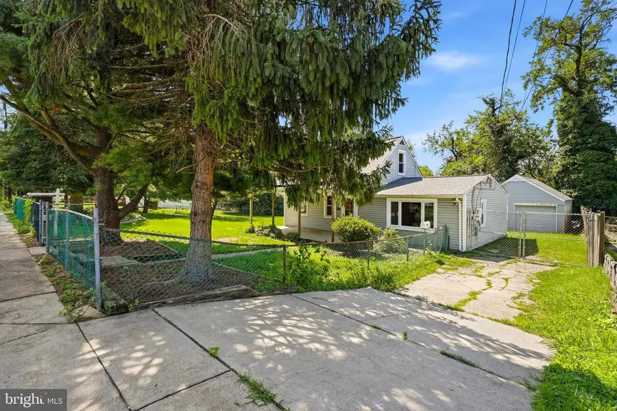 6713 Boxwood Dr, Morningside, MD 20746 - #3