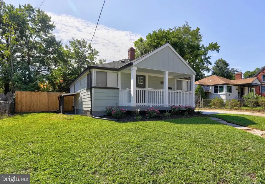 5007 54th Ave, Hyattsville, MD 20781 - #2