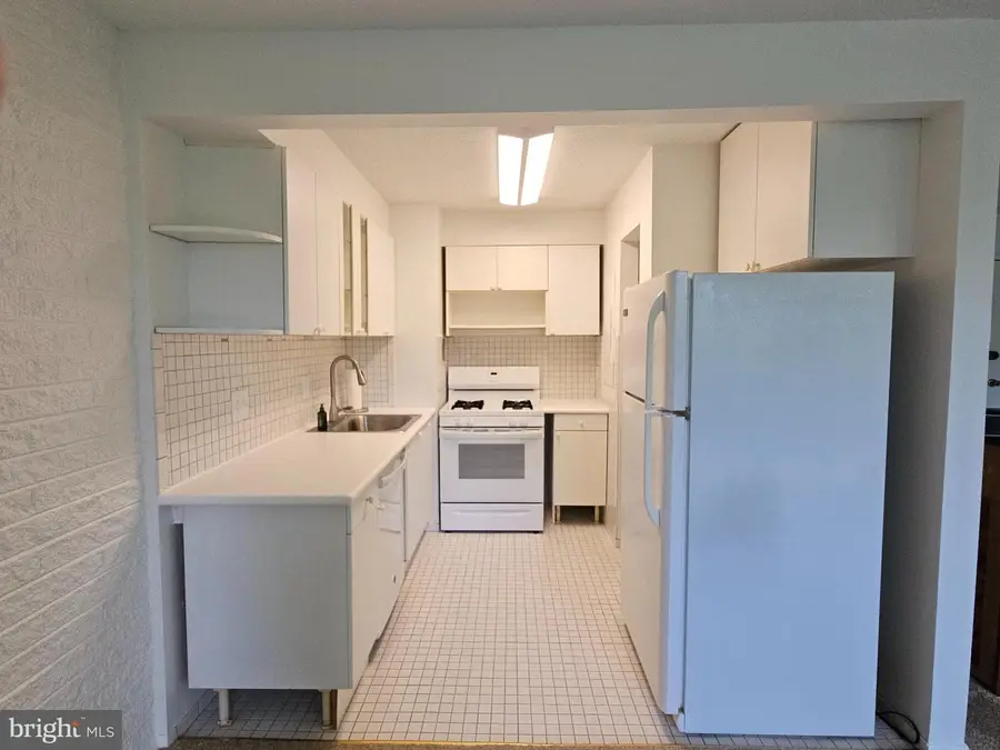 1828 Metzerott Rd #204, Hyattsville, MD 20783 - #2